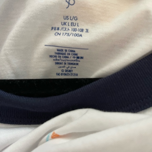 NWT Disney world vault collection 50th anniversary Mickey shirt size large - Picture 5 of 5